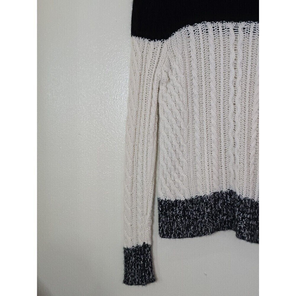 AQUA Cashmere Black Cream Colorblock Cable Knit Turtleneck Sweater Medium - Picture 5 of 10
